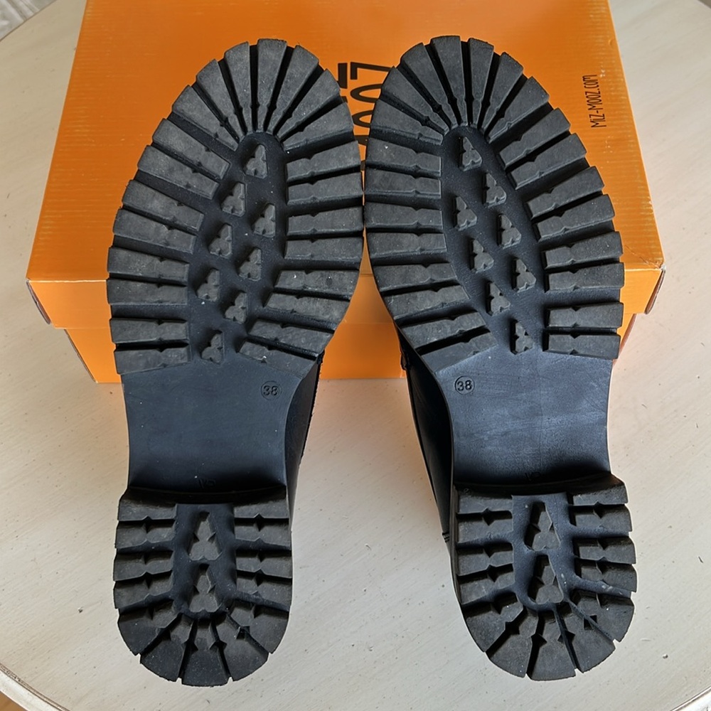 Miz Mooz Legend Black Ladies Loafers sz 38 - Picture 8 of 11